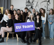 Zdjęcie - Młodzież odkrywa wartości Karty Praw Podstawowych Unii Europejskiej