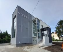 Zdjęcie - Zakończona inwestycja pn: Przebudowa, rozbudowa oraz zmiana sposobu użytkowania budynku na  potrzeby instytucji kultury w miejscowości Płużnica.